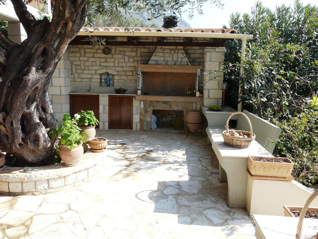 Villa Aliki Barbati Exteriér fotografie